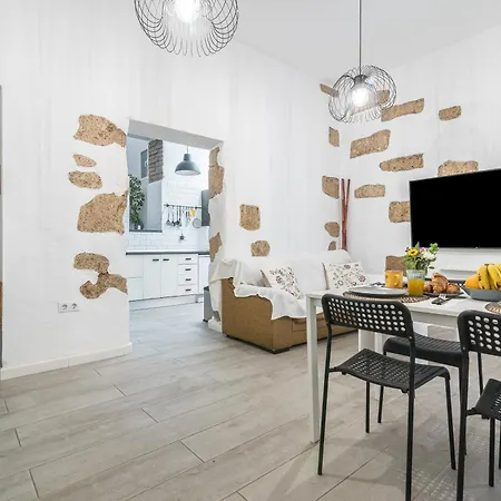 Canary Modern House Дом отдыха Лас-Пальмас-де-Гран-Канария